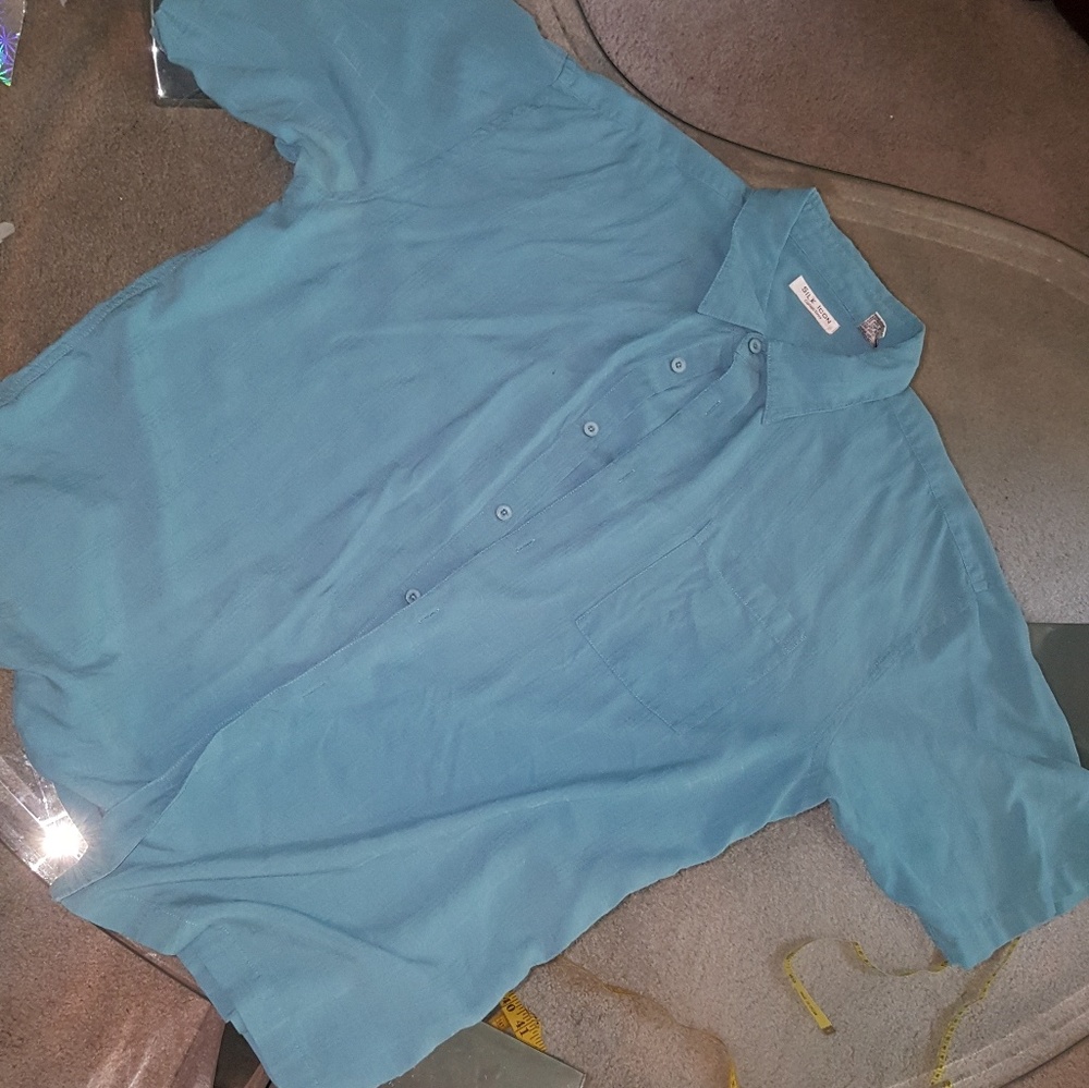 Silk Icon. Men's. Teal short sleeve button down